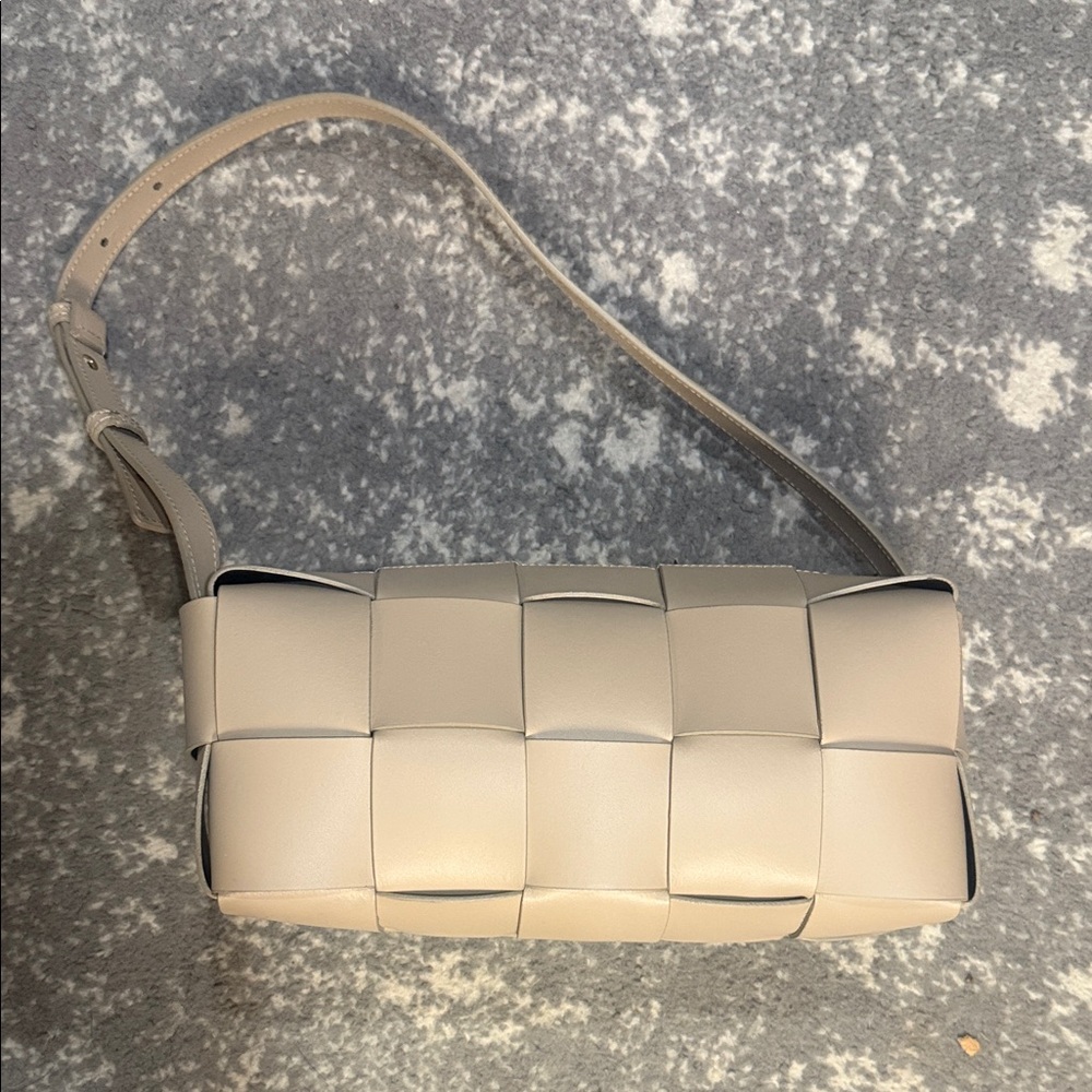 Isadora Genuine Leather Chic Beige Woven Shoulder Bag